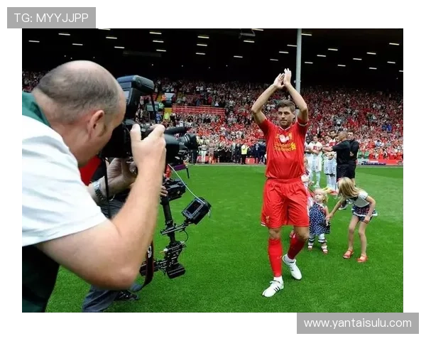 杰拉德足球明星壁纸精选展现传奇风采与激情瞬间的视觉盛宴